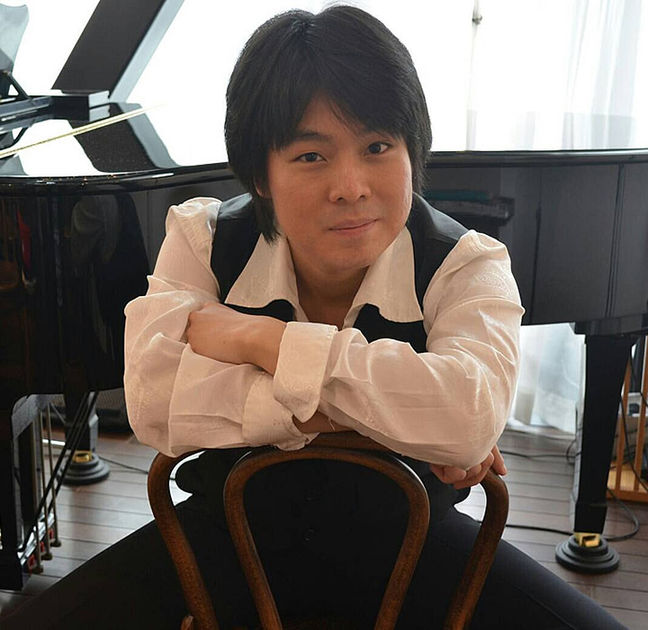 歌手・タップダンサー 佐々木名央