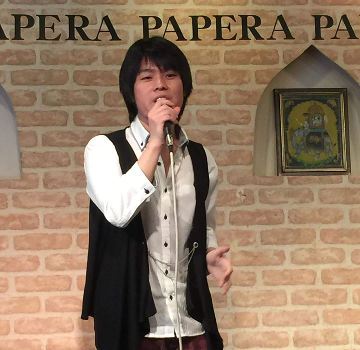 歌手・タップダンサー 佐々木名央